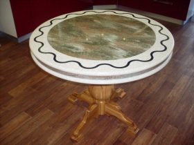 Сборка круглого стола в Саранске