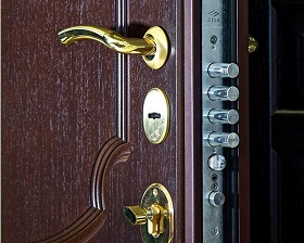 Замена замка на металлической двери Legran в Саранске