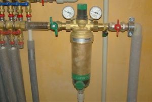 Установка фильтра грубой очистки воды в Саранске