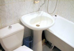 Установка раковины тюльпан в ванной в Саранске